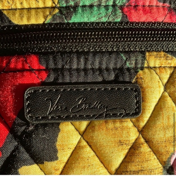 Vera Bradley Hipster in Havana Rose print - Picture 4 of 7